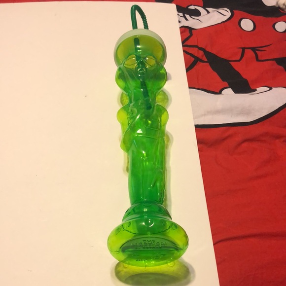 Vintage The Martian By BETRAS 16” Tall Neon Green Alien Drink Bottle With Straw - Picture 11 of 12